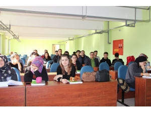 Nazilli Belediyesi’nin Eğitime Destek Zinciri Büyüyor