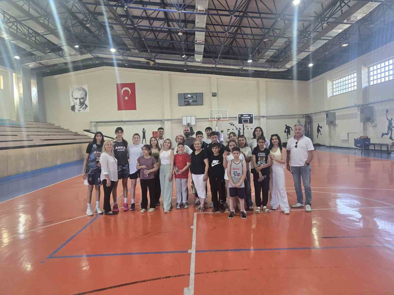 basketbol-ile-eglendiler