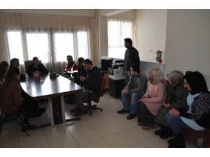 Kaymakam Koç, Okullarda Öğrencilerle Bir Araya Geliyor