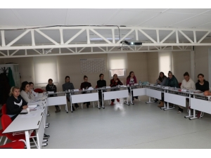 Büyükşehir’den Antrenörlere İlk Yardım Eğitimi Verdi