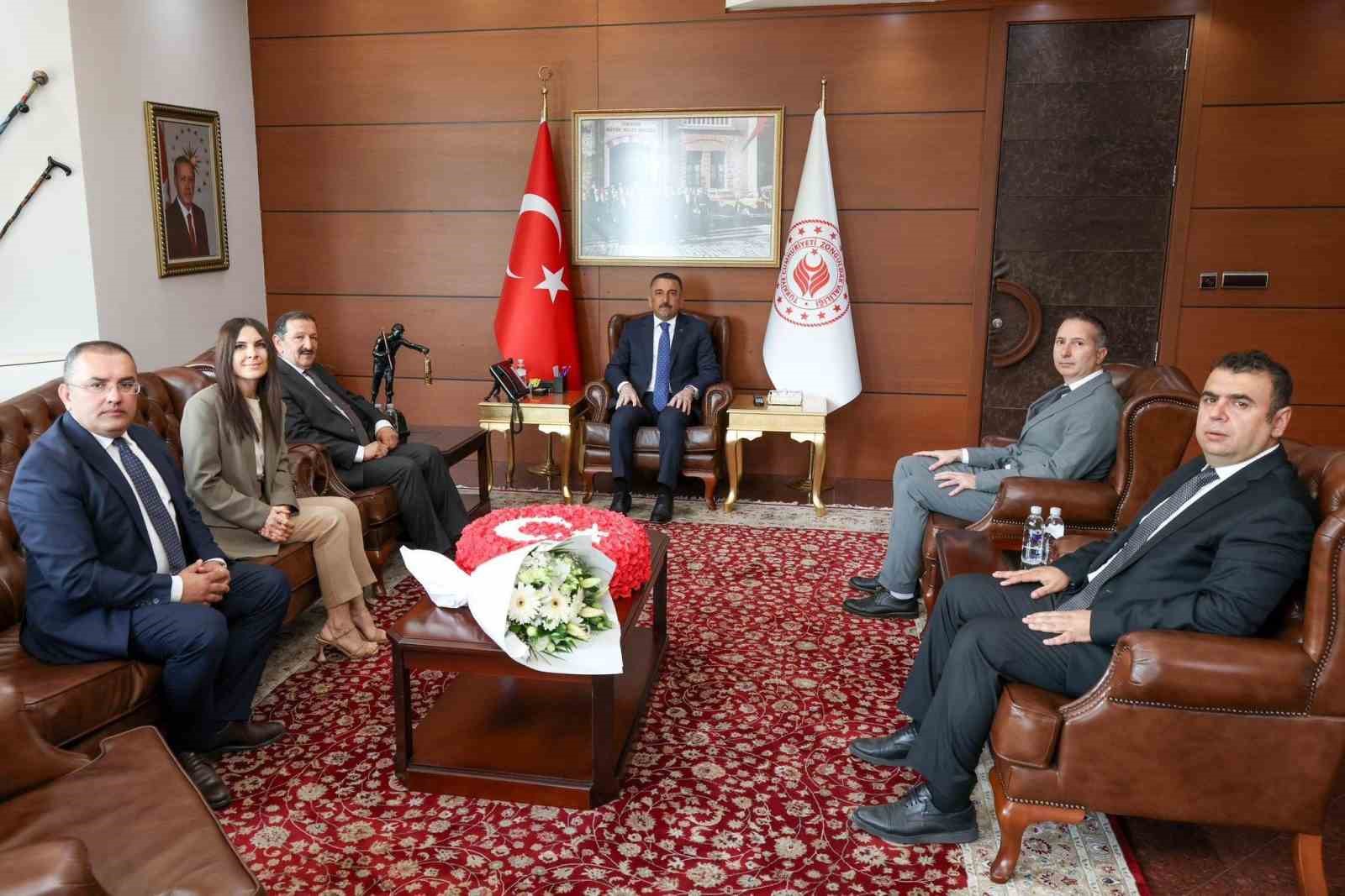vali-hacibektasoglu-cevre-haftasi-heyetini-agirladi
