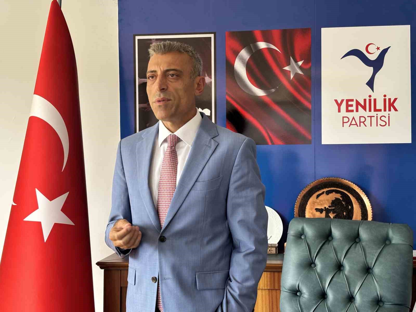yenilik-partisi-baskani-yilmaz-anayasa-mahkemesi-kararini-beklemek-eski-chp-aliskanligi