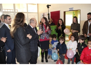 Üniversite Öğrencileri Ana Sınışı Kazandırdı