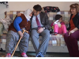 Kaymakam Çam’dan Ev Ziyaretleri