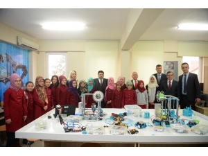 Başkan Avcı’dan Öğretmen Ve Öğrencilere Ziyaret