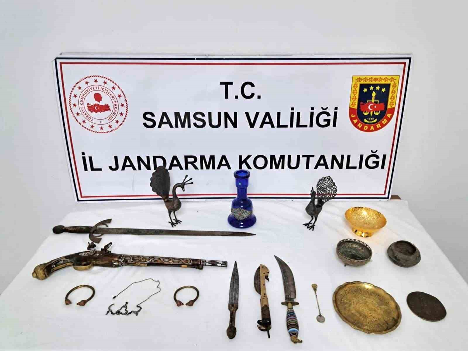 tarihi-eser-operasyonu-tarihi-objeler-ele-gecirildi
