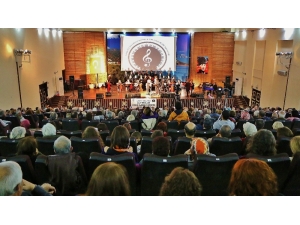 Edremit Halkı, Tsm Konserinde Buluştu