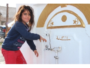 Odunpazarı’nın Tarihi Çeşmelerinde Renkli Görüntüler