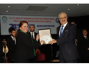 Mavi Nota Müzik Ödülleri Akçaabat’ta Verildi