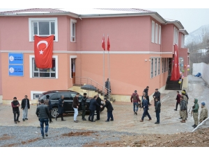 2500 Rakımda Milyonluk Okul