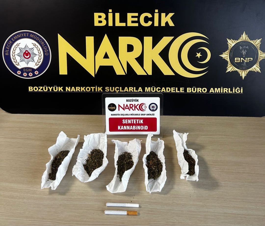 bilecik-te-bir-sahsin-uzerinde-bonzai-ele-gecirildi