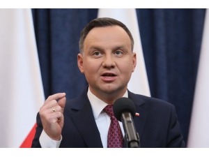 Polonya Cumhurbaşkanı Duda: “Yargıda Değişiklik İçeren Yasaları İmzalayacağım”