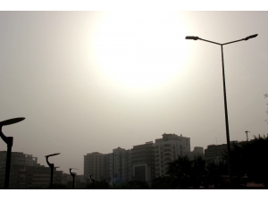 Hatay’ı Toz Bulutu Kapladı