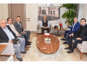 Adana’ya Tekstil Ve Hazır Giyim Bölgesi İsteniyor