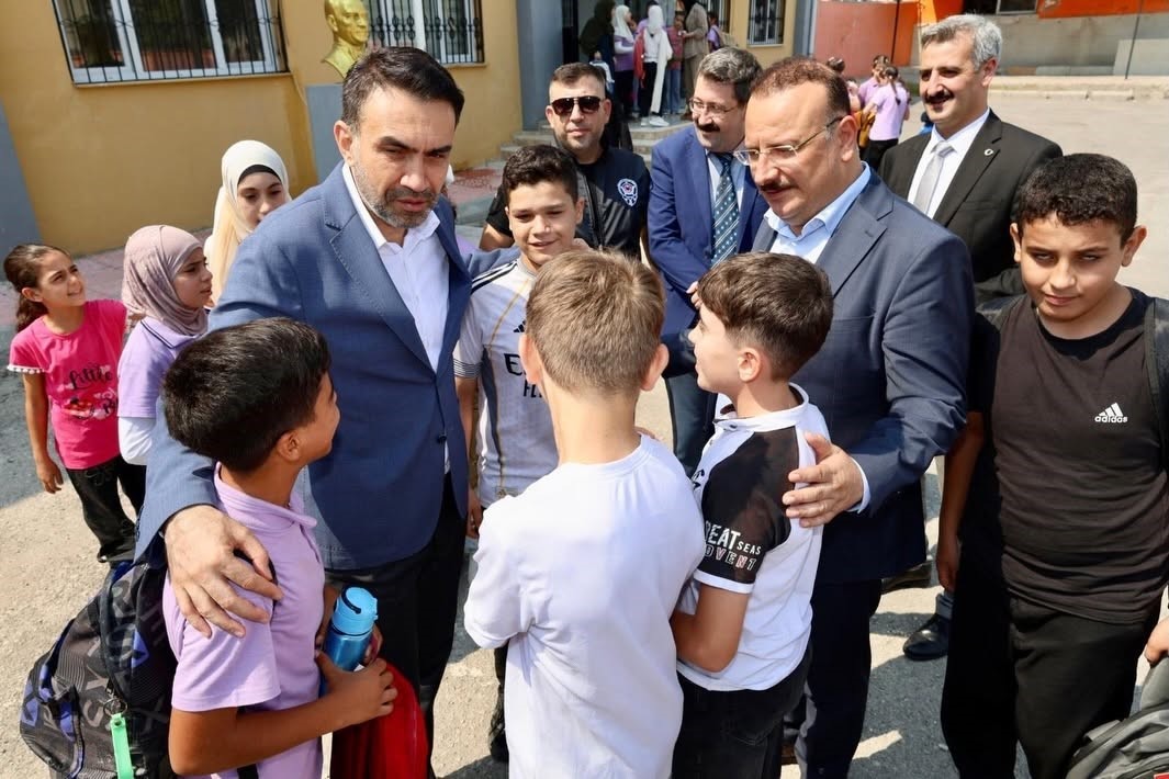 baskan-aldemir-ogrencilerin-heyecanina-ortak-oldu