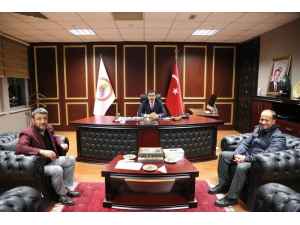 Ülke Genelinde Yapılacak Yemek Kartı Boykotu Erteledi