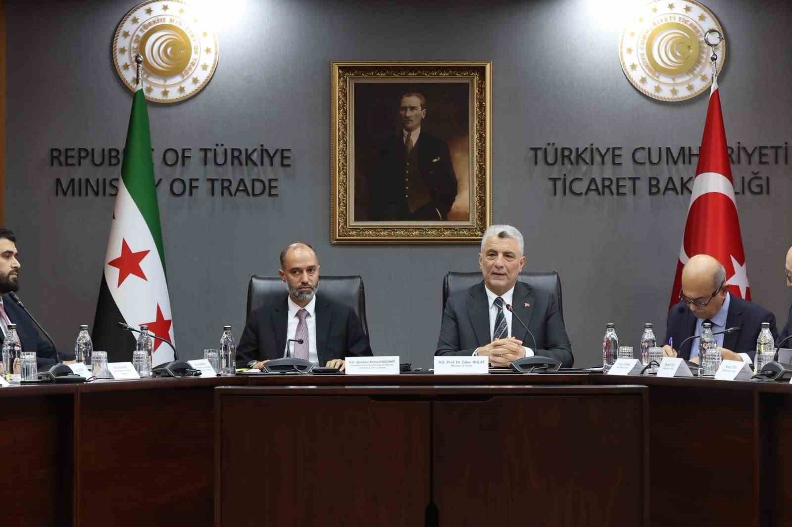 bakan-bolat-nusaybin-kamisli-gumruk-kapisi-nin-acilmasi-icin-birlikte-calisiyoruz