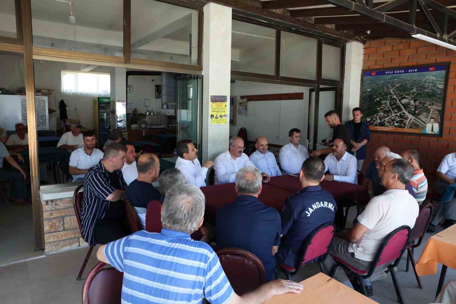 vali-omer-toraman-etili-koyu-nde-vatandaslarla-bir-araya-geldi
