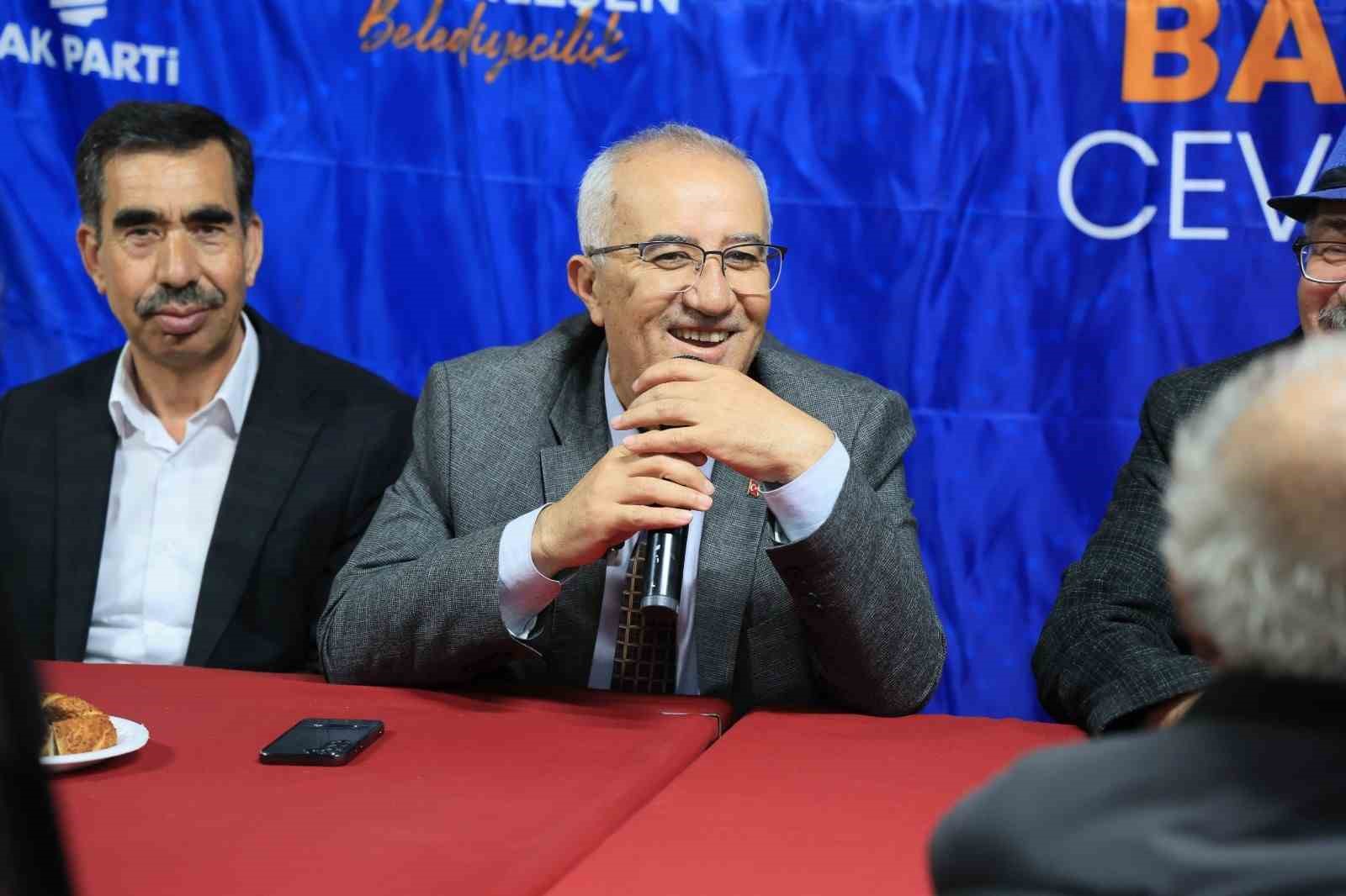 baskan-arslan-kizilyaka-mahallesi-nde-vatandaslarla-bulustu