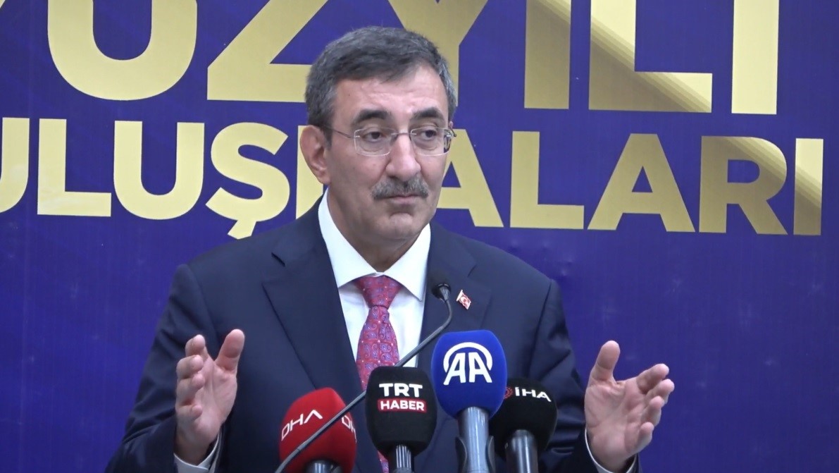 cumhurbaskani-yardimcisi-yilmaz-vesayetten-kurtulduk-terorden-de-kurtulacagiz