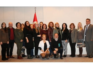 Esogü’de ’Sağlıkta Sağaltım: Niçin Yazarsınız?’ Konulu Panel Düzenlendi