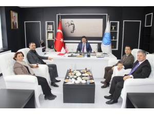 Rektör Karacoşkun’dan Yardımlaşma Derneği Üyelerine Ziyaret