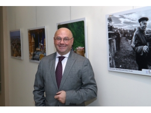 Dünya Ticareti Fotoğraf Karelerinde