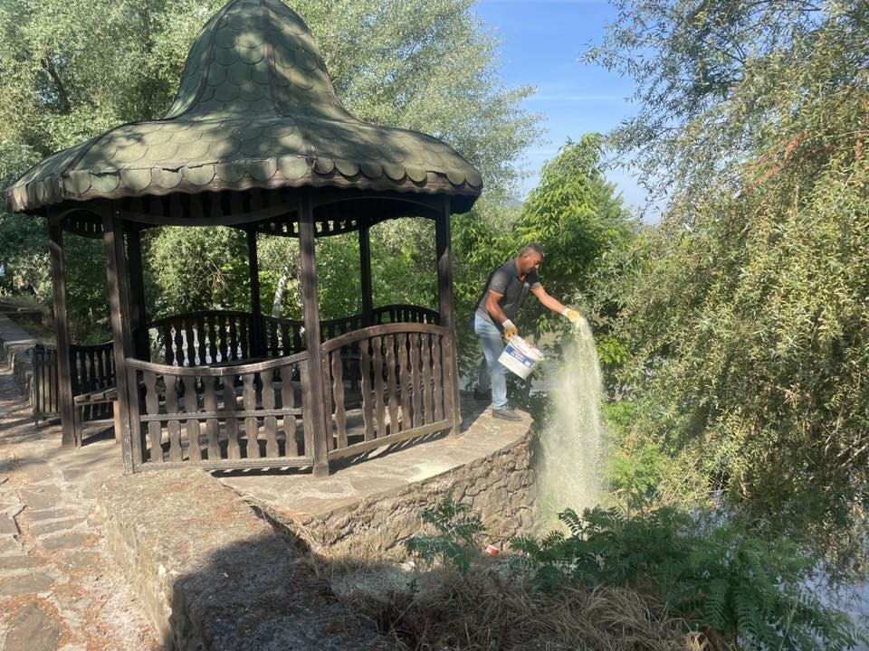 mesire-alaninda-hasere-ve-yilanlara-karsi-kukurt-mesaisi