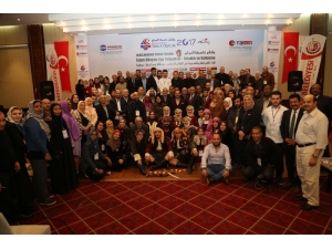 Uluslararası Foruma Uşak Damgası