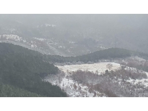 Akdağ’da Kar Kalınlığı 10 Santimetreyi Geçti