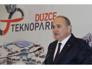 Bakan Özlü, "Türkiye, Dünya Çapında Büyüme Rekoru Kırdı"