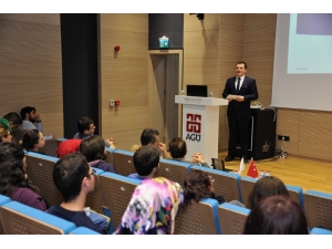 Agü’de Staj Deneyimi Günü Etkinliği Düzenlendi