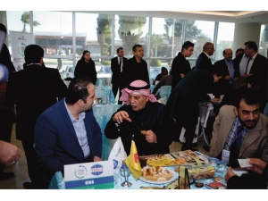 Türk Ve Arap İş Adamlarından Ticari Anlaşmalar