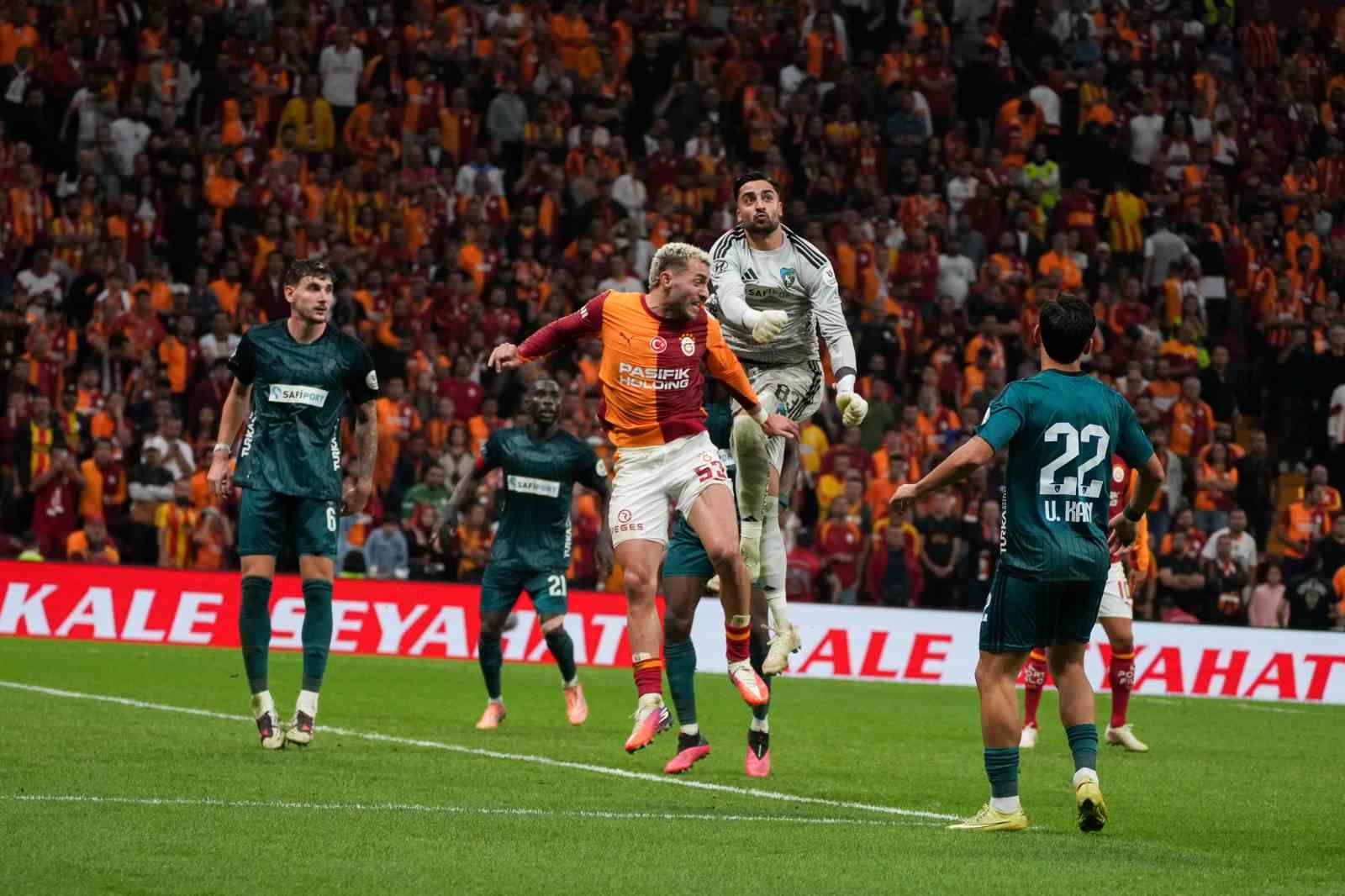 trendyol-super-lig-galatasaray-1-kocaelispor-0-mac-sonucu