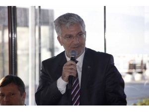 Başkan Vekili Özak, “Köylerimiz Güzelleşiyor”