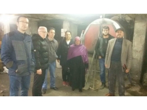 Belgeli Kadın Kaloriferci