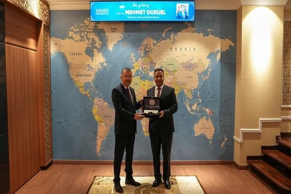 iste-rektoru-duruel-den-kbu-rektoru-kirisik-a-ziyaret