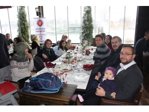 Hastane Öncesi Acil Tıp Çalışanları Kahvaltıda Bir Araya Geldi