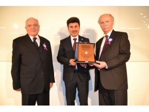 Yoksullarla Dayanışma Haftası Kutlamalarına Rektör Karacoşkun Da Katıldı