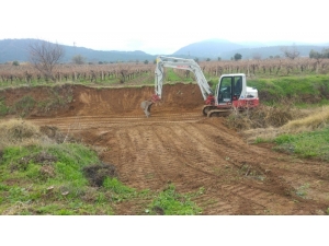 Deynekler’de Dere Taşkınlarına Önlem