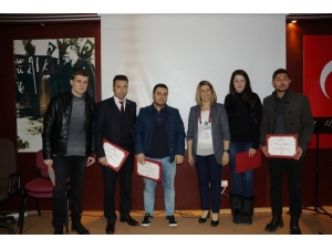 Aydın’da Aöf Öğrencilerine Başarı Belgesi Verildi