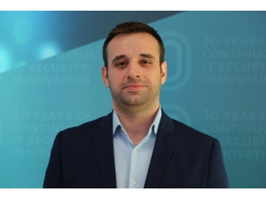 Uzmanlar, Yılbaşında İnternetten Alışveriş Yapanları Uyardı