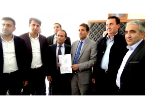 Başkan Tekin Mazbatasını Aldı