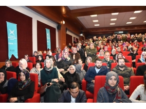 Yazar Hatice Tongar: “Çocuğunuzu Gücünüzle Ezmeyin”