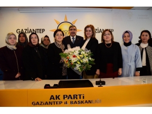 Ak Parti Gaziantep İl Kadın Kolları Başkanı Feray Yılmaz Oldu