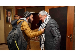 Yabancı Öğrenciler İbrahim Karaosmanoğlu’na Konuk Oldu