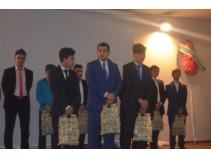 Manisa’nın En İyi Hafızı Ve Ezan Okuyanı Belli Oldu