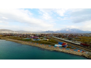 15 Temmuz Şehitler Parkı Göz Kamaştırıyor