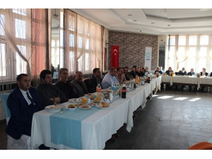 Kafkas Üniversitesi Sahaya İniyor