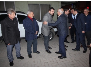 Ak Parti’li Vekillerden Saruhanlı Teşkilatına Ziyaret